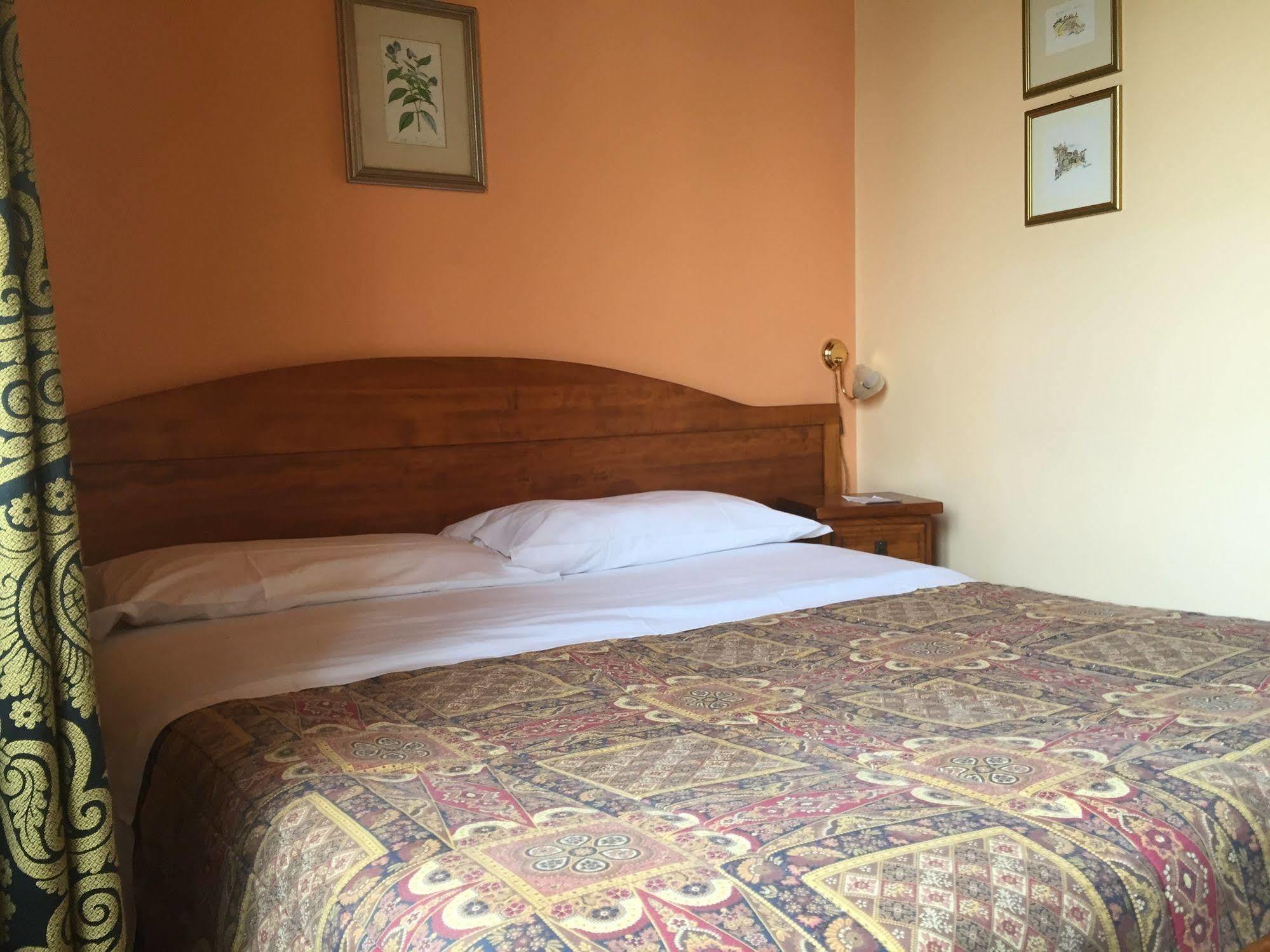 Archimede Ortigia 3*